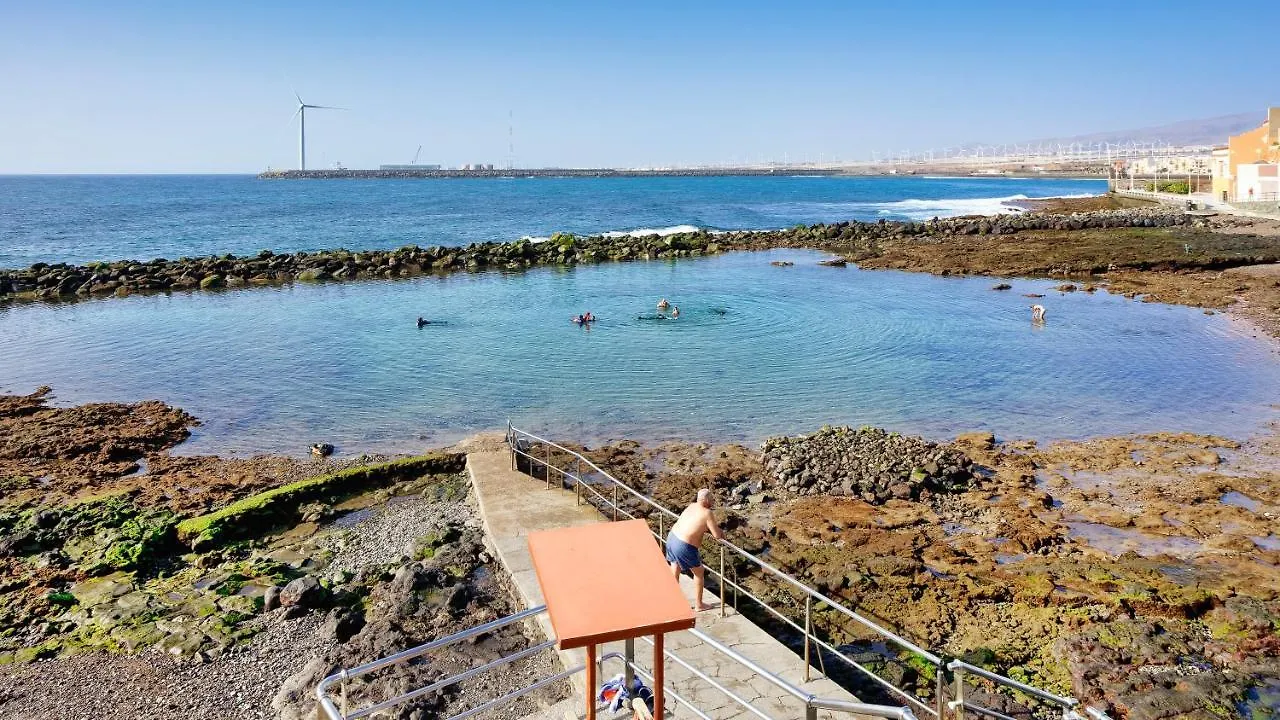 Armonia Beach 15 Arinaga 0*,
